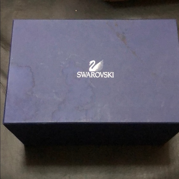 Brand new Swarovski Crystal tiara - Picture 4 of 5